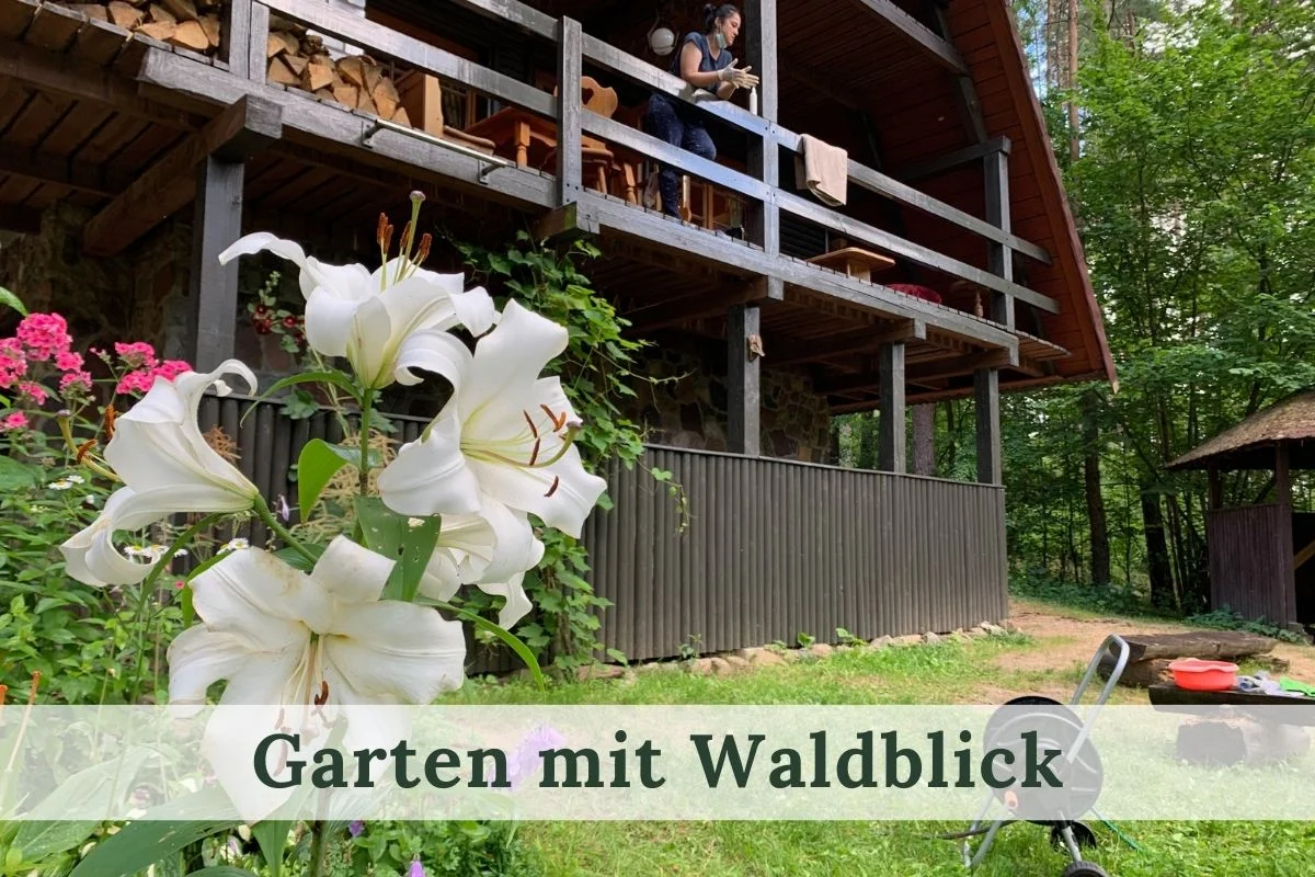 Garten mit Waldblick